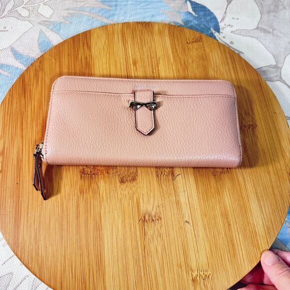 Ann Klein Zip up Leather wallet - Picture 9 of 12